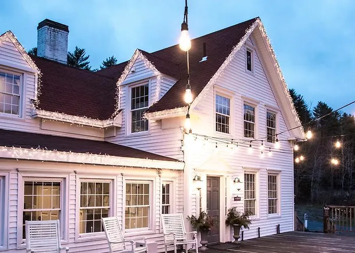 Russell House Bed And Breakfast