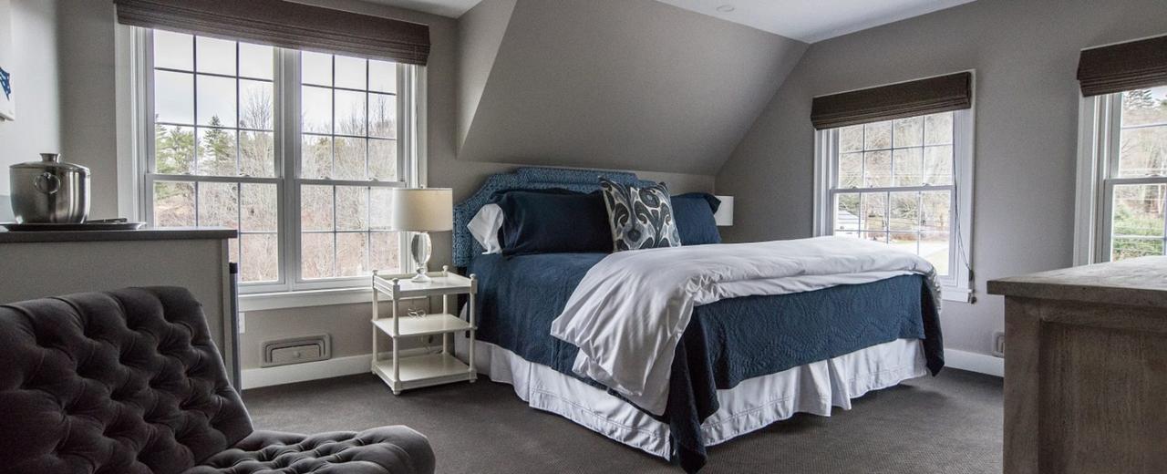 Russell House Bed & Breakfast 3*